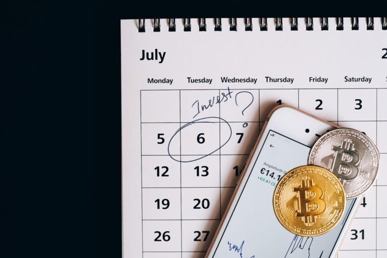 Calendar and notebook for personal financial planning